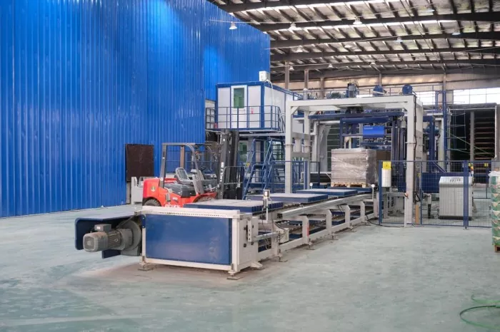 Ganap na Awtomatikong Interlocking Paver Machine para sa Smart Concrete Block Manufacturing