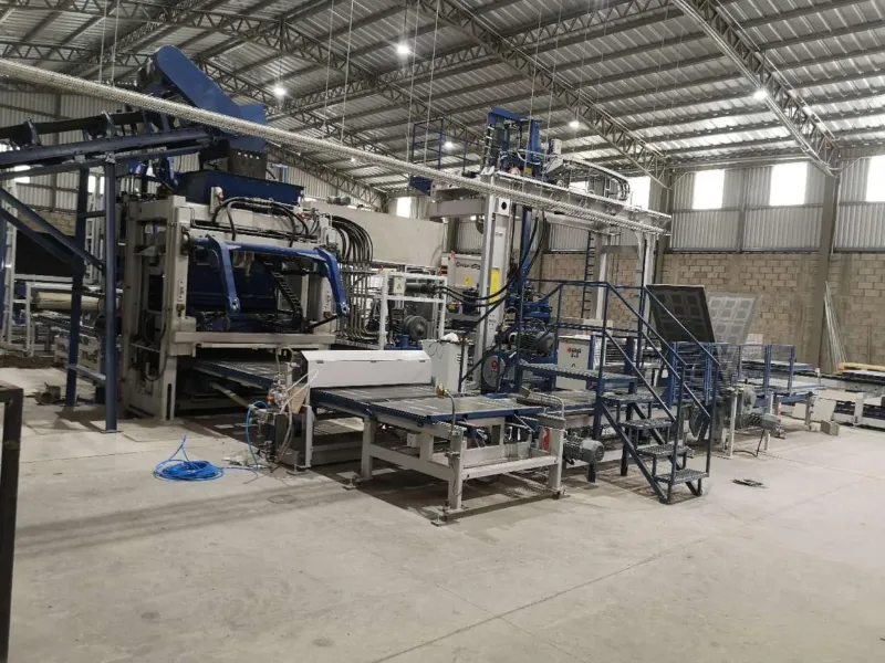 Mga Awtomatikong Block Making Machine para sa Large-Scale Concrete Block Production sa South America